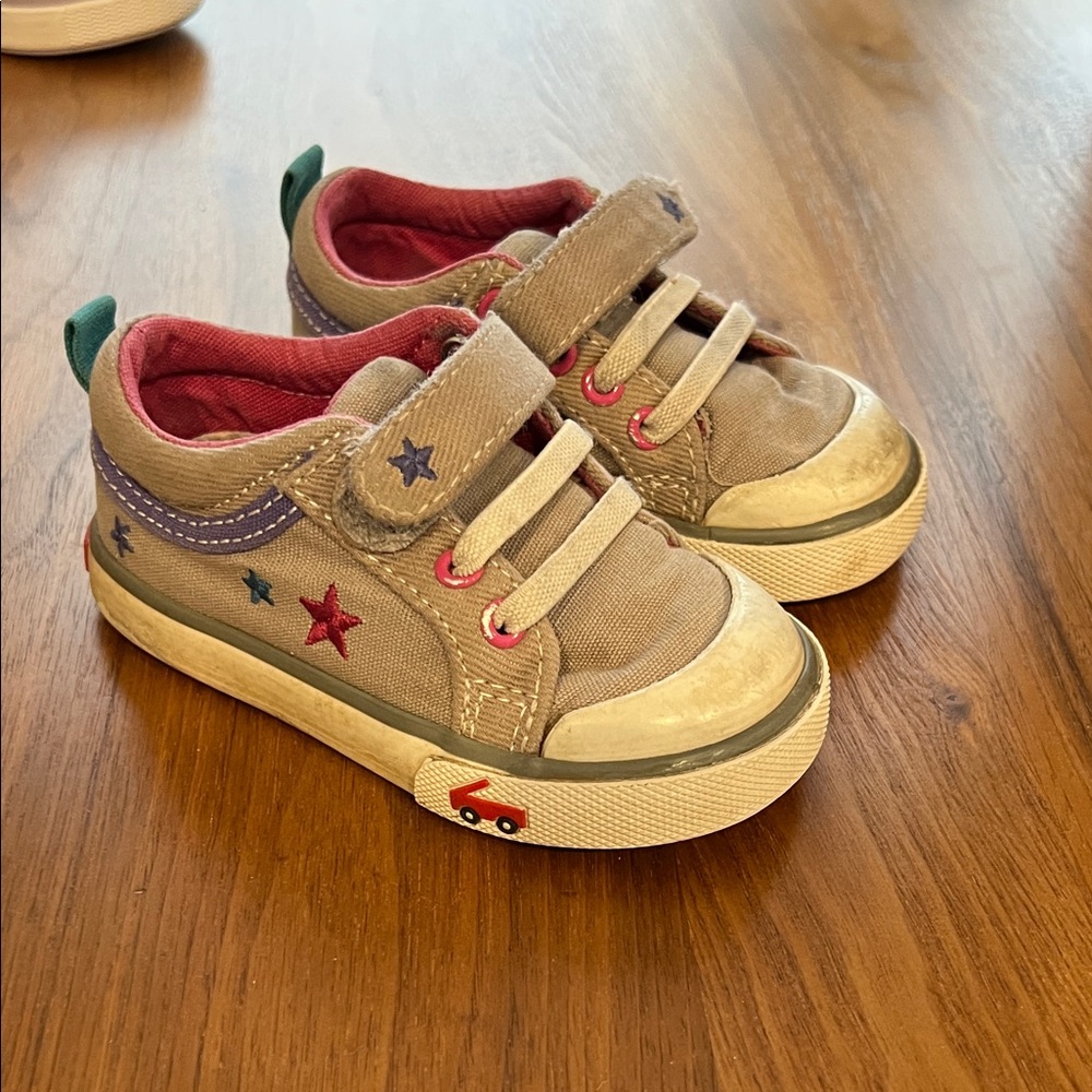 See Kai Run Star-Embellished grey Sneakers, toddler size 5